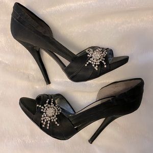 Guess Peep Toe Heels